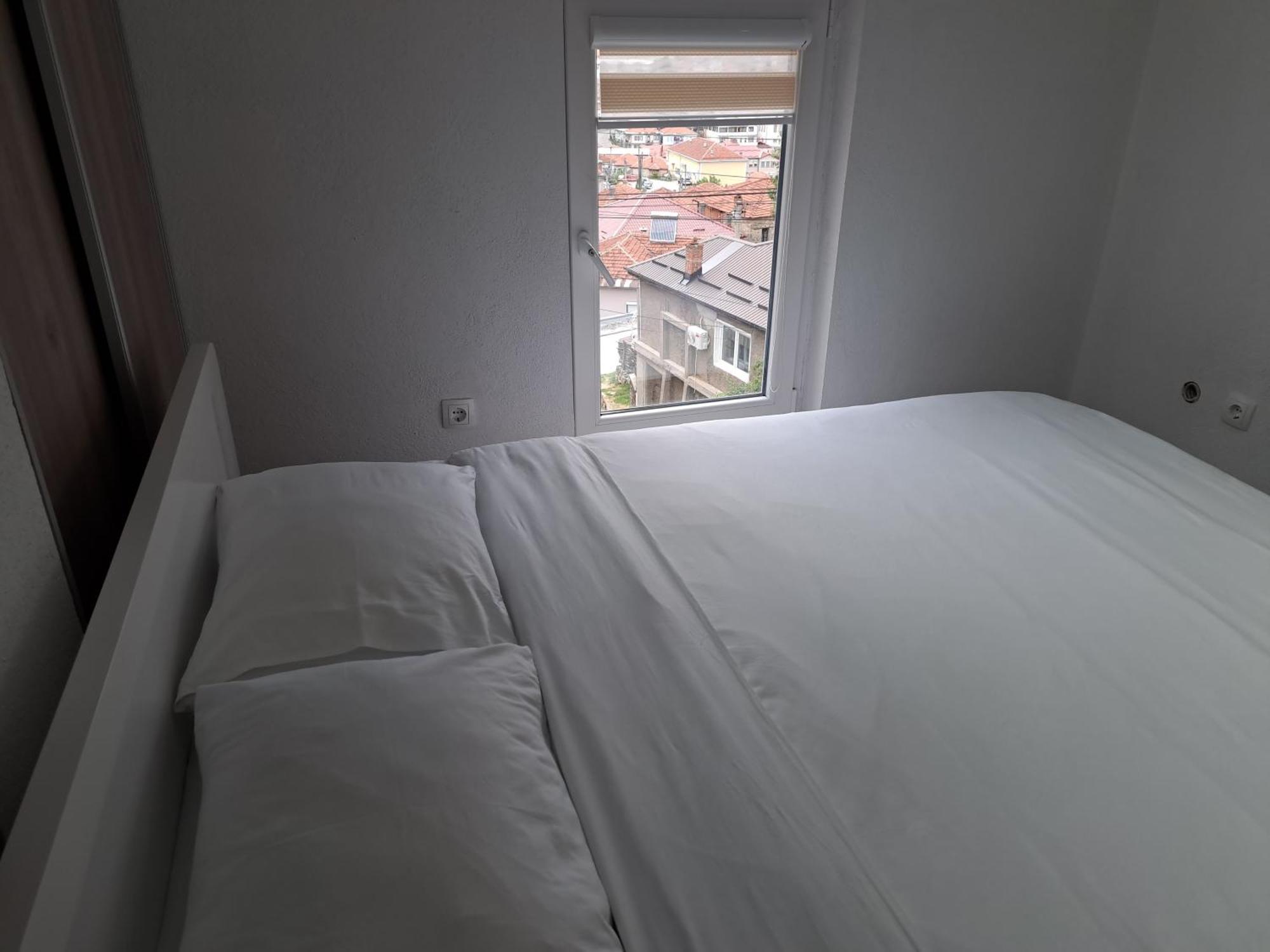 Papi Apartments Kruševo Habitación foto